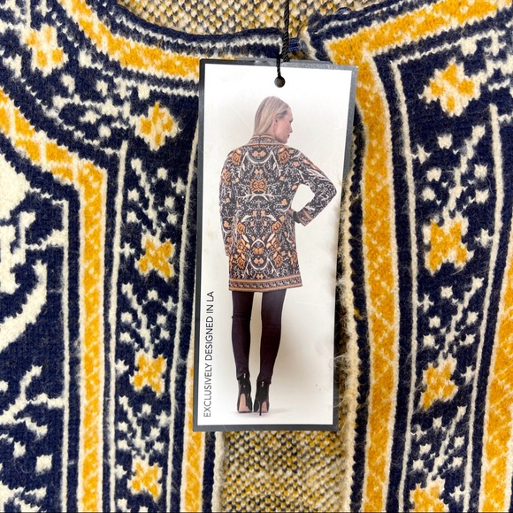 NWT MAX Sport BCBG MAXAZRIA floral folk cardigan coat jacket Size M $368 - Picture 6 of 7